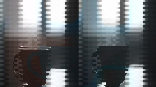 Steam coming out of coffee mug