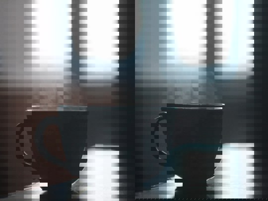 Steam coming out of coffee mug